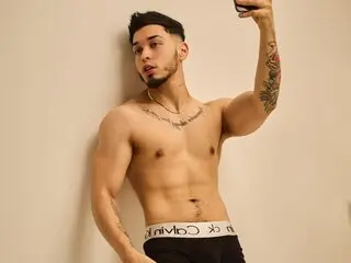Cam camshow JakeBlazee
