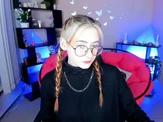Anal nackt LissaLeel