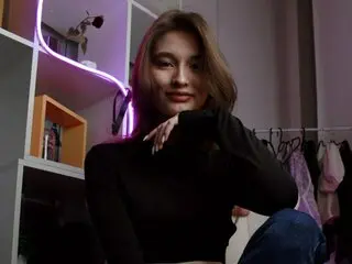 Fotos sendungen MilaHanson