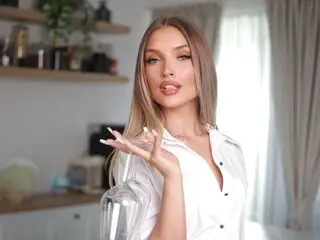 Spielzeug porn LeyahSummer