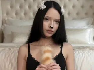 Online fuck LoraineWebley