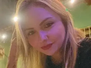 Online toy MonicaCaroline